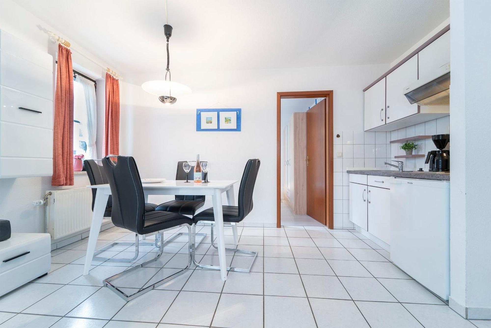 Haus Titania Wohnung 1 เกรอมิทซ์ ภายนอก รูปภาพ